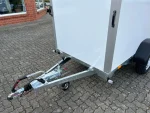 Saris GO 256: trasportatore di auto, vista laterale con telaio zincato